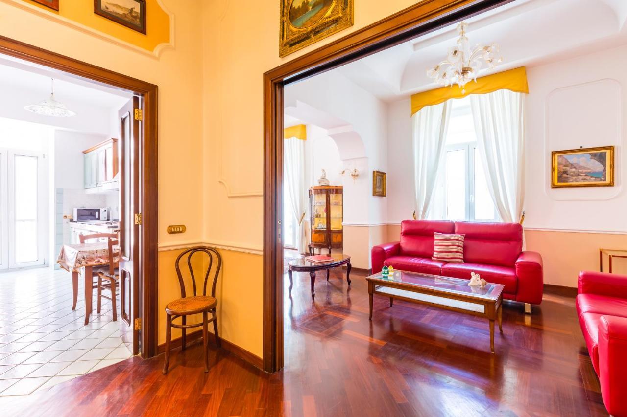Appartamento Grand Classic At San Martino By Napoliapartments Napoli