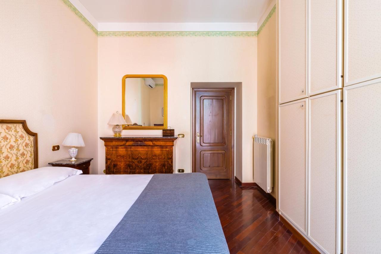 Grand Classic At San Martino By Napoliapartments Appartamento Napoli