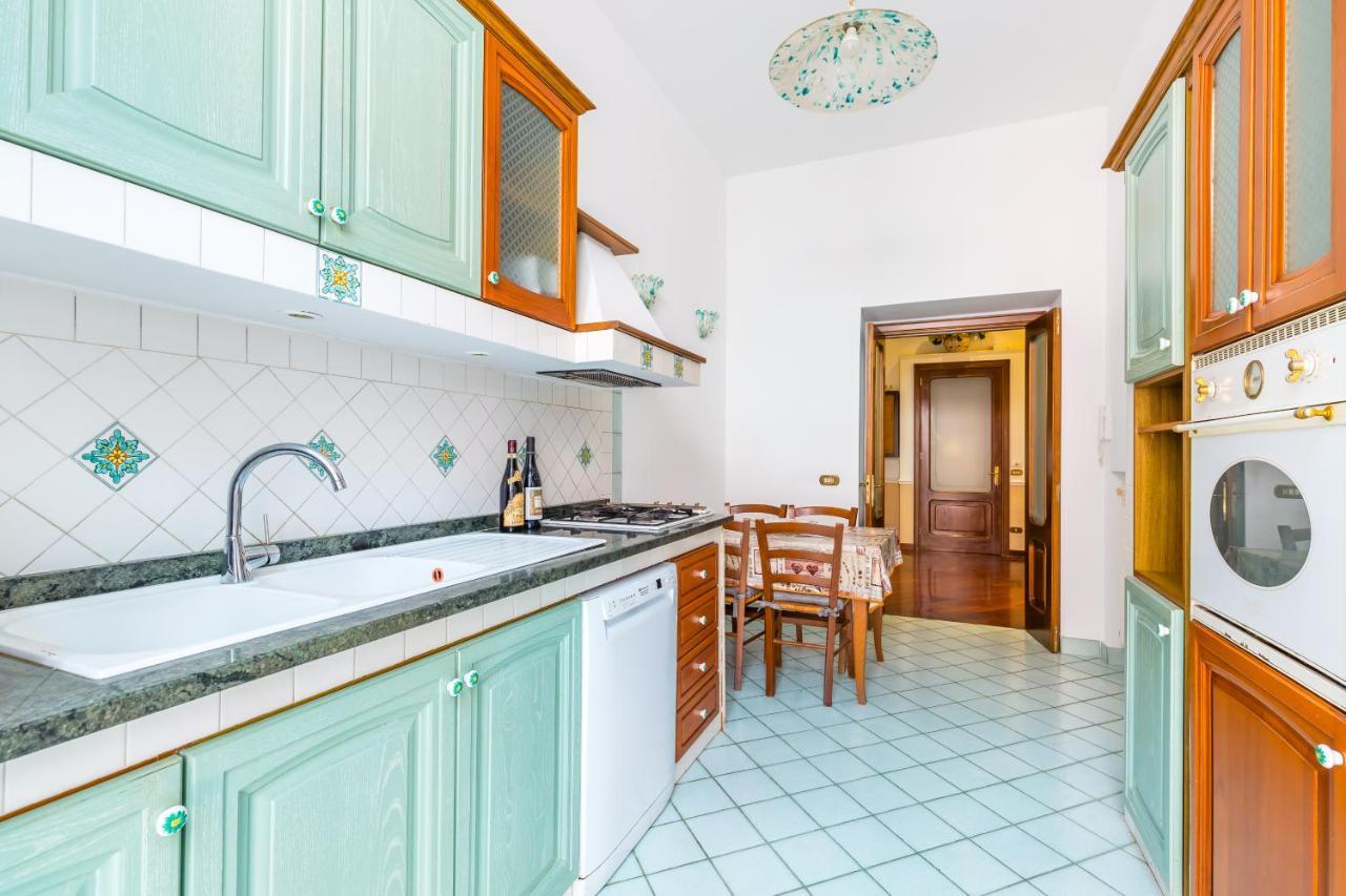 Grand Classic At San Martino By Napoliapartments Appartamento Napoli