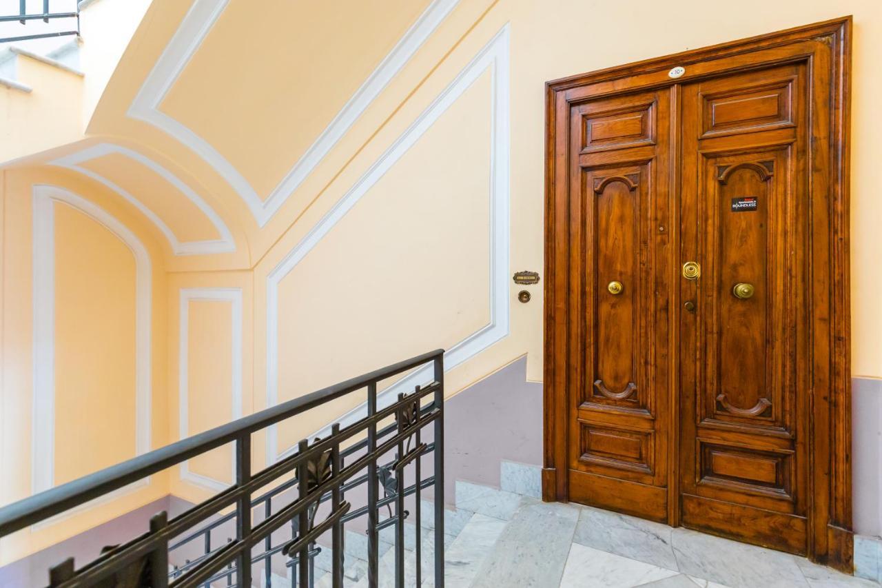 Grand Classic At San Martino By Napoliapartments * Napoli