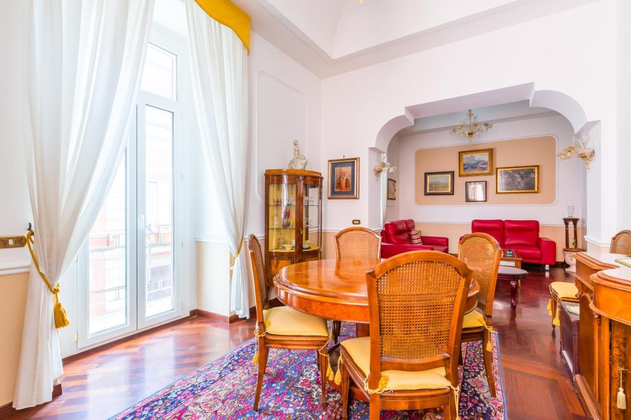 Grand Classic At San Martino By Napoliapartments Appartamento *