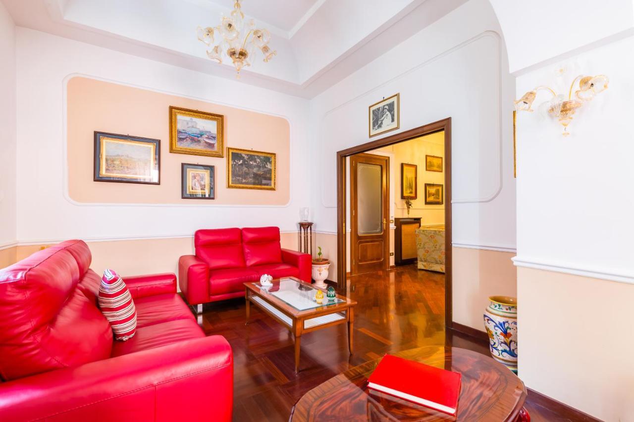 Grand Classic At San Martino By Napoliapartments * Napoli